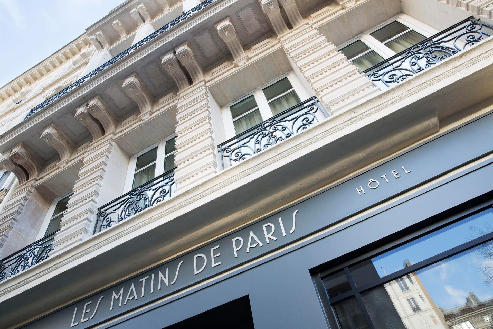 Hotel Les Matins de Paris Facade